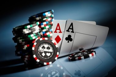 Live casino table with multiple players and real-time streaming